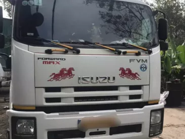 CHÍNH CHỦ  CẦN  BÁN XE ISUZU 2016