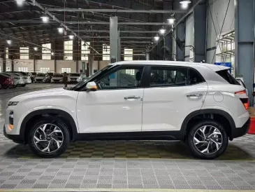  Creta 1.5AT Đặc biệt : 595tr
