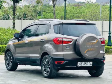 Chính chủ bán xe Ford ecosboot 2017 Titanium