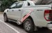 Cần bán gấp Ford Ranger 2.2 AT sản xuất 2015, màu trắng