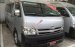 Bán ô tô Toyota Hiace dầu, đời 2013, màu bạc. Hỗ trợ vay 70%