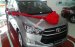 Bán xe Toyota Innova 2.0E MT, giá cạnh tranh, hỗ trợ vay 95% giá trị xe