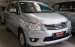 Cần bán gấp Toyota Innova 2.0V đời 2013, màu bạc, 640tr