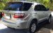 Cần bán Toyota Fortuner 2.5G đời 2009, màu bạc xe gia đình