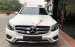 Bán Mercedes GLC 250 4Matic 2017, màu trắng, xe nhập