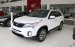 Bán Kia Sorento GATH đời 2017, màu trắng, giá tốt, hỗ trợ vay nhanh, giao xe ngay