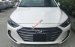 Hyundai Elantra với thiết kế mạnh mẽ và giá thật hấp dẫn