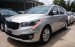 Bán Kia Sedona GAT 2015, giá hạt giẻ