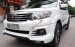 Cần bán Toyota Fortuner 2.7V 4x4 AT đời 2016, màu trắng số tự động