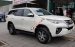 Cần bán lại xe Toyota Fortuner 2.4G 4x2 MT đời 2017, màu trắng, nhập khẩu