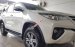 Bán Toyota Fortuner 2.4G 4x2MT xe máy dầu, số sàn, sản xuất 2017, nhập khẩu, luôn có đủ màu giao ngay