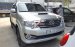 Bán Toyota Fortuner G 2.5MT số sàn, máy dầu, màu bạc, sản xuất 2015, đi 21000km mới 95%