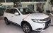 Cần bán xe Mitsubishi Outlander 2.0 CVT model 2017, màu trắng, có trả góp 0906.884.030