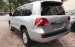 Bán xe Toyota Land Cruiser năm 2015 màu bạc, nhập khẩu nguyên chiếc