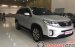 Bán xe Kia Sorento 2015, màu bạc