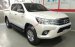 Bán Toyota Hilux 2.4E 2017, hỗ trợ trả góp lên tới 80%, hotline: 0976112268