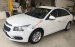 Chevrolet Cruze LT 1.6L màu trắng 5 chỗ, hỗ trợ vay ngân hàng lên đến 90% - LH: 0945.307.489