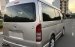 Cần bán xe Toyota Hiace đời 2006 xe gia đình