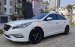 Cần bán xe Hyundai Sonata đời 2015, màu trắng, nhập khẩu nguyên chiếc, giá 810tr