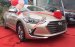 Cần bán xe Hyundai Elantra 2017