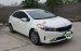 Bán xe Kia Cerato MT đời 2017, màu trắng, 550tr