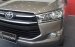 Bán ô tô Toyota Innova năm 2017, màu đỏ, xe nhập, giá tốt