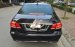 Cần bán lại xe Mercedes E200 sản xuất 2016, màu đen như mới