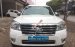 Cần bán gấp Ford Everest 2.5L 4x2 AT đời 2011, màu trắng số tự động