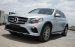 Cần bán xe Mercedes GLC 300 4Matic năm 2017, màu bạc