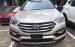 Cần bán Hyundai Santa Fe đời 2017, màu trắng, nhập khẩu nguyên chiếc