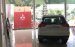 Bán Mitsubishi Pajero Sport, máy dầu đời 2017, màu trắng, nhận hồ sơ khó