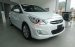 Giao bán Hyundai Accent Blue model 2017 các phiên bản MT, AT, giá tốt, mua xe chỉ từ 105 triệu, LH: 090.467.5566