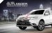 Bán Mitsubishi Outlander đời 2018, màu trắng, 7 chỗ ngồi