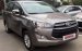 Bán ô tô Toyota Innova 2.0E đời 2017, màu bạc số sàn, 745 triệu