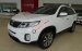 Cần bán xe Kia Sorento GAT đời 2017, màu trắng, 200triệu