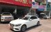 Cần bán gấp Mercedes C200 đời 2016, màu trắng như mới