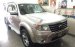 Ford Everest 2012 số sàn, màu hồng phấn, 595tr