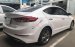 Cần bán xe Hyundai Elantra 1.6AT đời 2016, màu trắng, số tự động