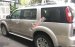Bán gấp Ford Everest đời 2015 số sàn, giá chỉ 672 triệu