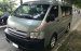 Cần bán gấp Toyota Hiace 2.5 đời 2010, màu xanh lam