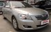 Bán ô tô Toyota Camry 2.4G đời 2010, màu bạc, 640tr