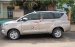 Cần bán Toyota Innova 2.0E năm 2017, màu nâu, giá chỉ 743 triệu