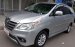 Bán xe Toyota Innova E đời 2014, màu bạc xe gia đình, 599tr