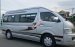 Hiace nhập mới 2009 máy dầu, mui gồ, màu bạc 16 chỗ, ít hao 100km/7 lít. Form mới đèn lớn