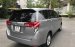 Cần bán xe Toyota Innova 2.0G đời 2017, màu bạc, xe gia đình giá cạnh tranh