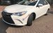 Bán ô tô Toyota Camry XLE năm 2016, màu trắng, nhập khẩu Mỹ mới 100%