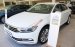 Bán xe Volkswagen Passat Bluemotion AT đời 2017, màu trắng, nhập khẩu