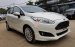 Bán xe Ford Fiesta 1.0 sản xuất năm 2015, màu trắng chính chủ, giá 495tr