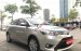 Cần bán gấp Toyota Vios E 1.5 MT đời 2014, màu bạc 