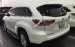 Cần bán Toyota Highlander LE sản xuất năm 2015, màu trắng, nhập khẩu